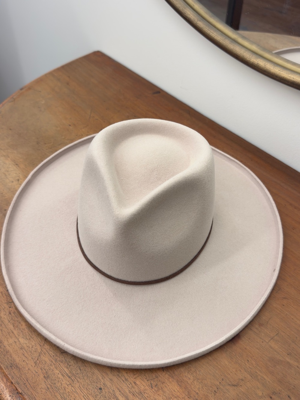 Wide Brim Felt Hat in Light Beige